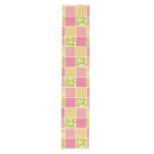 Zigzag, Zickzack, Polka Dots, Gingham, Patchwork Mittelgroßer Tischläufer (Vorderseite)