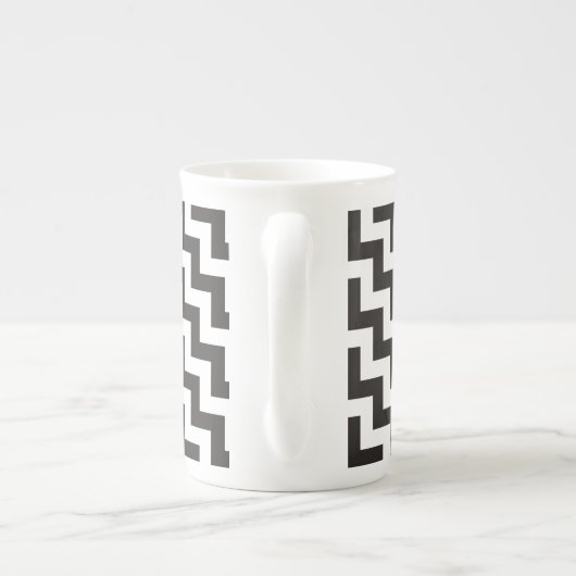 Zigzags Bone China Tasse, Schwarz und Weiß Chevron Porzellantasse (Rückseite)