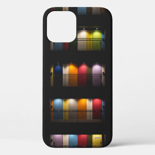 ZIMMER MIT FARBTÜREN Case-Mate iPhone HÜLLE (Rückseite)