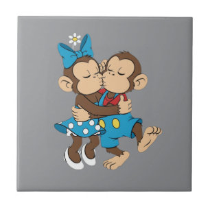 Zina und Mimo Liebeskuss Fliese