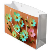 Zinnia Elegans Blume Große Geschenktüte (Rückseite Schrägansicht)