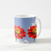 Zinnia Rote Blume Tasse (VorderseiteRechts)