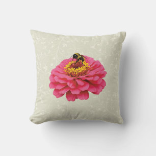 Zinnia und die Biene Kissen
