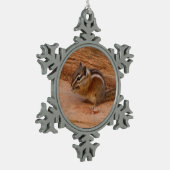 Zion Chipmunk auf Red Rocks Schneeflocken Zinn-Ornament (Links)