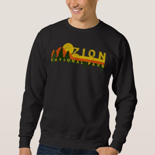 Zion National Park Sunny Mountain Treeline Sweatshirt (Vorderseite)