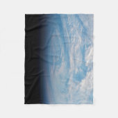 Zirkuläre Wolkenbildung über den Südpazifik. Fleecedecke (Vorderseite)