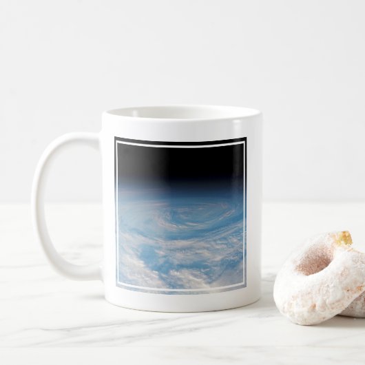 Zirkuläre Wolkenbildung über den Südpazifik. Kaffeetasse (Mit Donut)