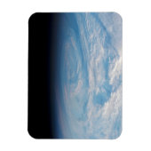 Zirkuläre Wolkenbildung über den Südpazifik. Magnet (Vertikal)