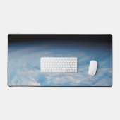 Zirkuläre Wolkenbildung über den Südpazifik. Schreibtischunterlage (Tastatur & Maus)