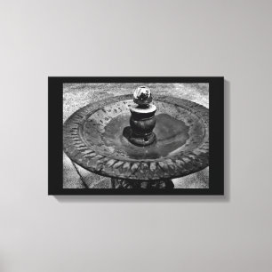 Zirkularwasserbrunnen Leinwanddruck