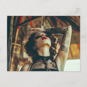 Zirkusfrau Postkarte