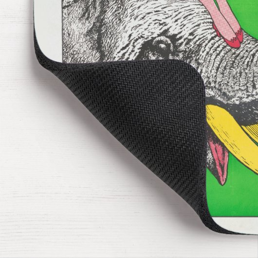 Zirkusposter mit einer Frau, die ein reitender Ele Mousepad (Ecke)