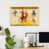Zirkusposter mit Fahrradfahrern auf der Zackenbühn Poster (Heimbüro)