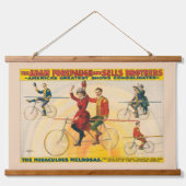 Zirkusposter mit Fahrradfahrern auf der Zackenbühn Wandteppich Mit Holzrahmen (Vorne)