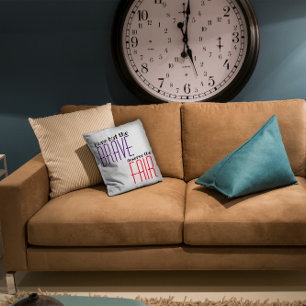 Zitat nichts außer dem tapferen lila kissen