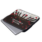 Zitat über Klaviertasten mit Rose Petals Laptopschutzhülle (Vorne Knopf)