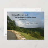 Zitat von Henry David Thoreau über das Verständnis Postkarte (Vorne/Hinten)