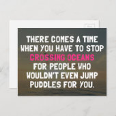 Zitat zum Überqueren der Ozeane Postkarte (Vorne/Hinten)