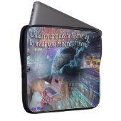 Zitate über unsere Kinder Laptopschutzhülle (Vorne Rechts)