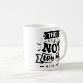 Zitattypografie-Design mit Behutsamkeit Kaffeetasse (VorderseiteRechts)