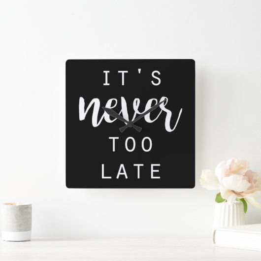 Zitierfähiges IV Quadratische Wanduhr (Zuhause)