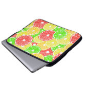 Zitrone, Orange, Grapefruit und Limone Scheiben Laptopschutzhülle (Vorne Knopf)