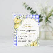 Zitronen Gingham Squeeze Hochzeitsdusche-Einladung (Stehend Vorderseite)