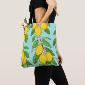 Zitronen, lebendiger, blauer Hintergrund Nahtlos. Tasche (Von Nahem)