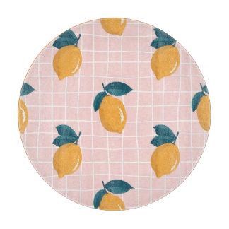 Zitronen, Retrogeometrie, nahtloses Sommermuster. Schneidebrett