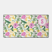 Zitronen und Blütenmuster | Citrus Monogram Schreibtischunterlage (Vorderseite)