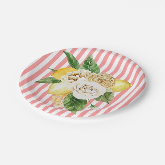 Zitronen und Rose auf rosa Streifen Pappteller (Schrägansicht)