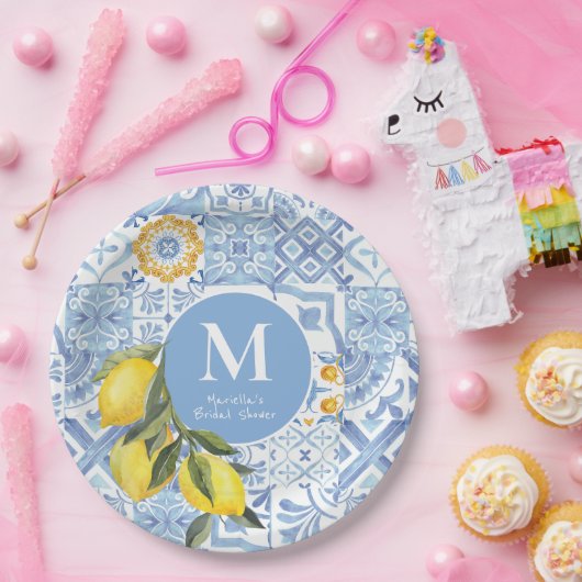 Zitronenfruchtmonogramm, blaue Kachel Pappteller (Party)