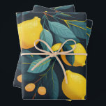 Zitronengarten-Muster. Gelbe tropische Zitrusfrüch Geschenkpapier Set<br><div class="desc">Gelbes Zitronenzitrusmuster,  das Papierblätter umhüllt.</div>