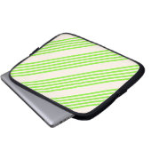 Zitronengrün und Beige, fünf Streifen Laptopschutzhülle (Vorne Knopf)