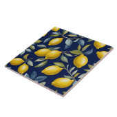 Zitronenmuster auf dunklem Marineblau Fliese (Seite)