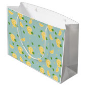 Zitronenmuster Große Geschenktüte (Rückseite Schrägansicht)
