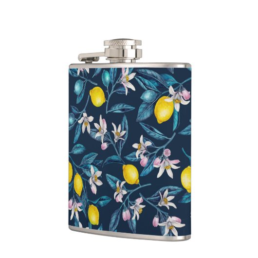 Zitronenzweige mit Blüten und blauen Früchten Flachmann (Links)