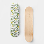 Zitronenzweige mit Blüten und Früchten Skateboard (Vorderseite)