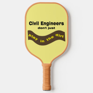 Zivile Ingenieure spielen Pickleball Schläger