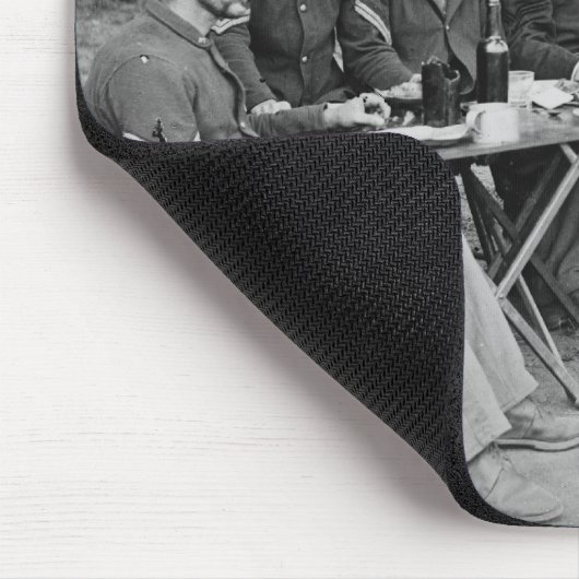 Ziviles Kriegs-Leben Mousepad (Ecke)