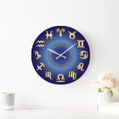 Zodiac Blue Gold Monogram Add your own Text Date Große Wanduhr (Zuhause)