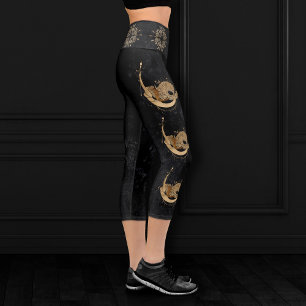 Zodiac Goddess   Cosmic Gold Capricorn Astrologie Capri Leggings