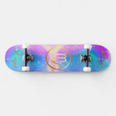 Zodiac Sign Virgo Gold im farbenfrohen Hintergrund Skateboard (Horizontal)