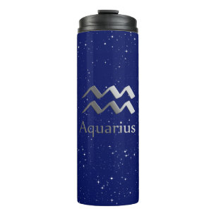 Zodiac-Symbol für Aquarius auf Deep Midnight Blue Thermosbecher