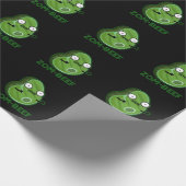 Zom-beef Funny Zombie Fleisch Pun Dark BG Geschenkpapier (Ecke)
