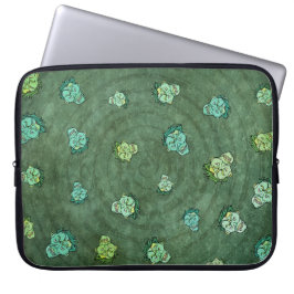 Zombie Angriff auf das moderne Schulmodell Laptopschutzhülle