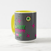 Zombie Antidote Loading. Spaß Tasse (Vorderseite Links)