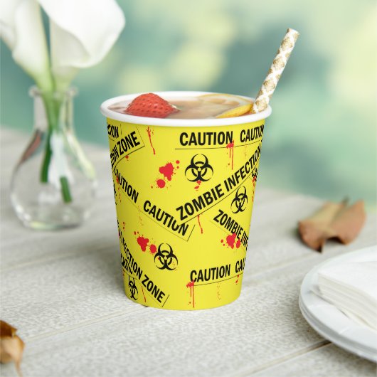 Zombie Attack Vorsicht Tape Bloody Halloween Pappbecher (In Situ)