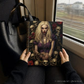 Zombie Babe 05 Planer
