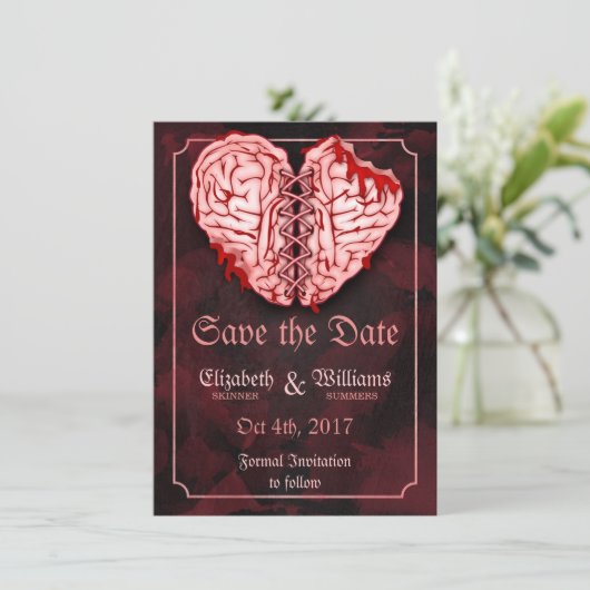 Zombie Brains Wedding Save the Date Card (Stehend Vorderseite)